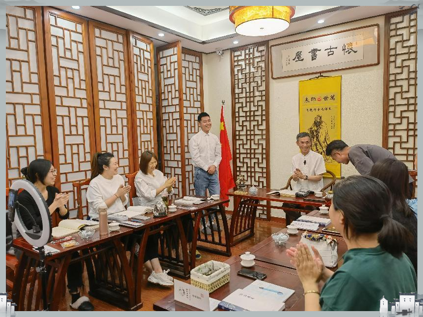 图片2.png 图片2.png